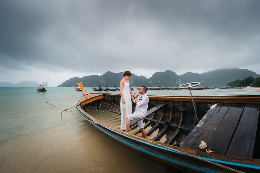 Fotógrafo de casamento Ratchakorn Homhoun (roonphuket). Foto de 22 de junho 2018