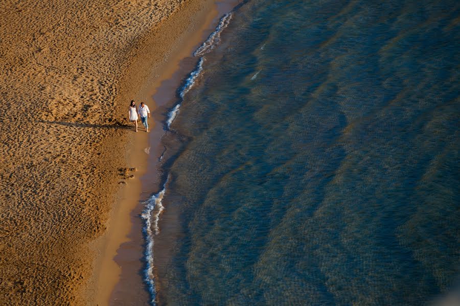 Fotografo di matrimoni Csaba Molnár (molnarstudio). Foto del 25 febbraio 2016