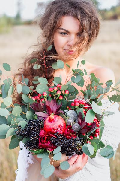 Fotografo di matrimoni Marina Voytik (voitikmarina). Foto del 13 novembre 2015