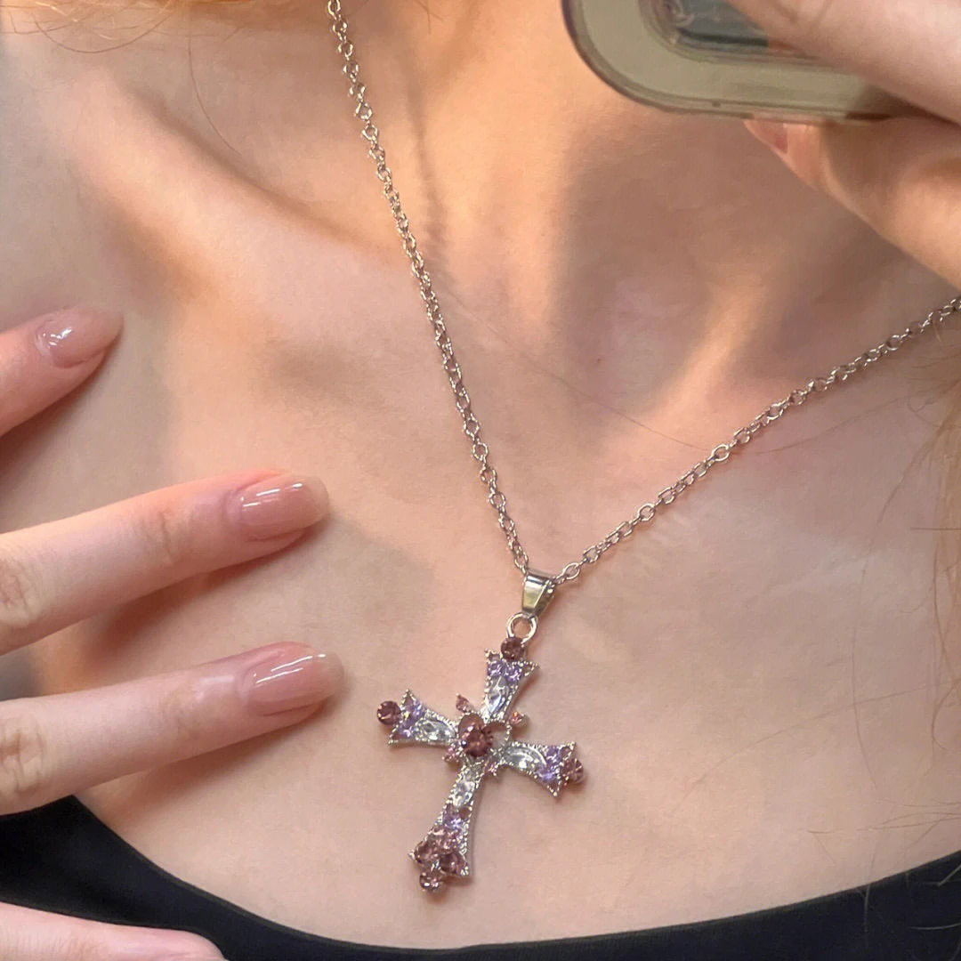 Title 3, Damen Halskette mit Kreuz Persönlichkeit Modesc...
