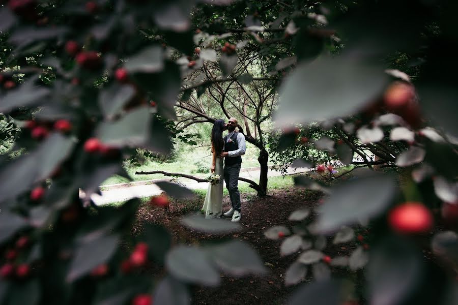 Fotografo di matrimoni Sergey Alekseev (sergyalexeev). Foto del 30 settembre 2017