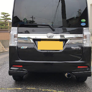 タントカスタム LA600S