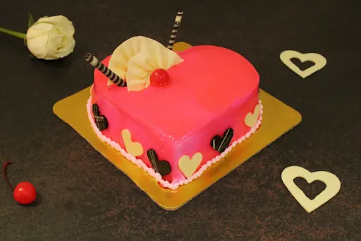 Heart Shape Strawberry Cake