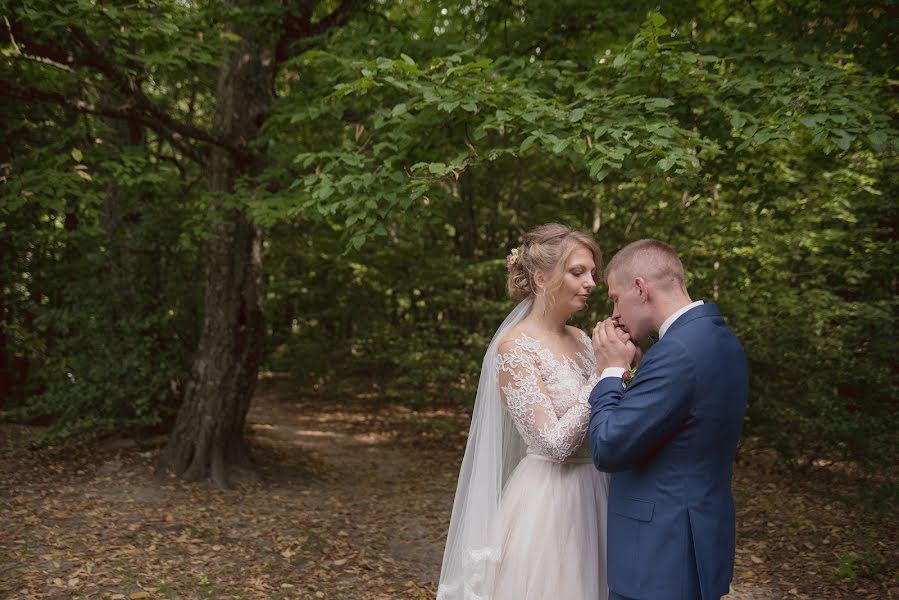 Wedding photographer Anastasiya Koncevenko (akontsevenko1327). Photo of 9 January 2019