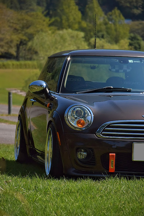 ミニのR56 MINI ONE・異国情緒なシーン・秋の気配に関するカスタム事例の投稿画像5枚目