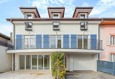 Maison avec jardin et terrasse 10