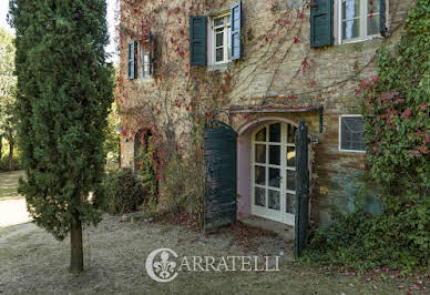 Farmhouse with outbuildings and garden 2