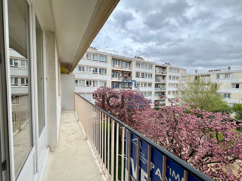 Vente appartement 4 pièces 67.56 m² à Le Plessis-Robinson (92350), 253 500 €