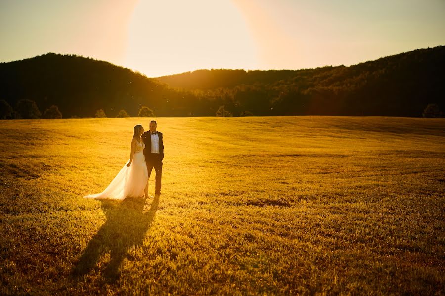 Fotografo di matrimoni Bartek Ziomek (bartekziomek). Foto del 30 agosto 2023