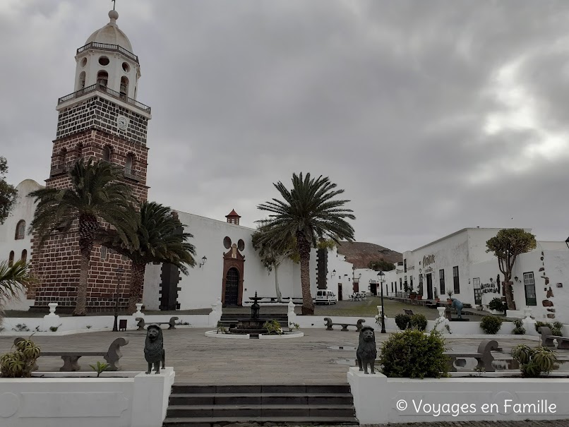 Téguise, plaza Constitucion