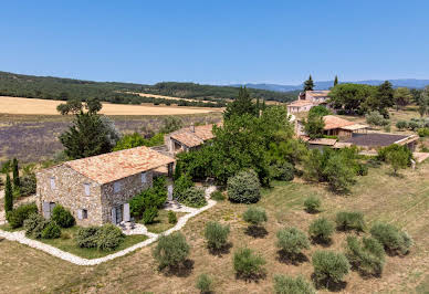 Maison avec piscine 4