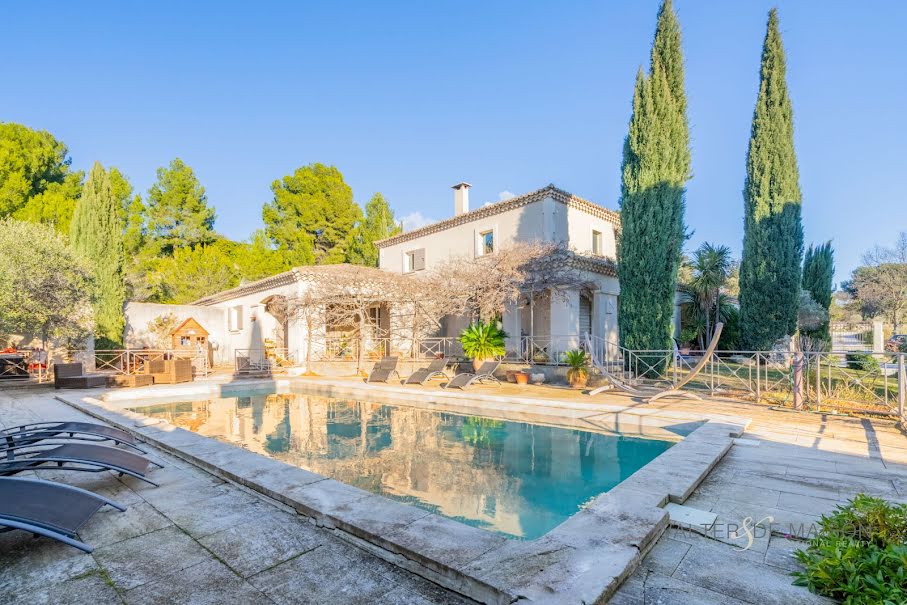 Vente maison 8 pièces 240 m² à Maussane-les-Alpilles (13520), 2 050 000 €