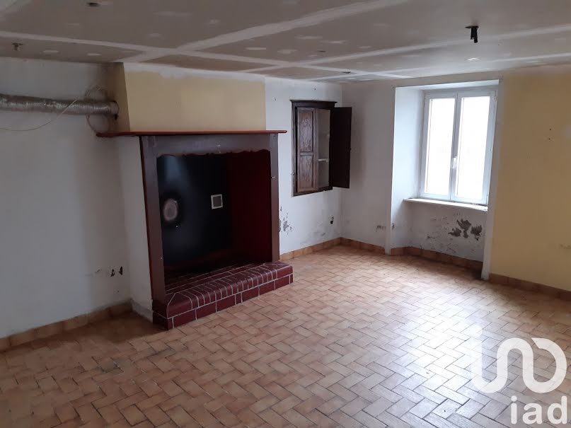 Vente maison 4 pièces 97 m² à Cérences (50510), 49 000 €