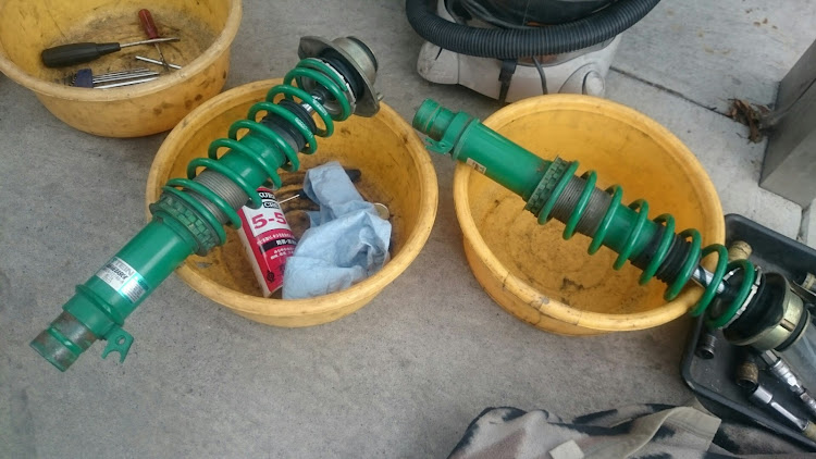 ライフの車高調整・DIY・自作チンスポに関するカスタム事例の投稿画像4枚目