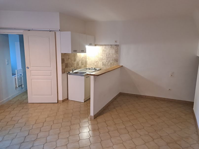 Location  appartement 1 pièce 21.52 m² à Ganges (34190), 350 €