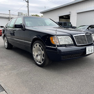 Sクラスセダン W140