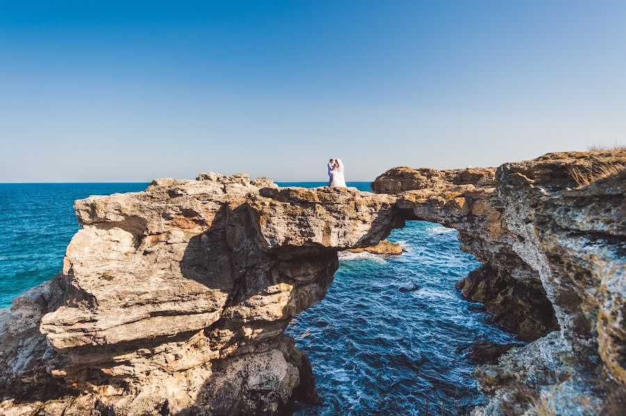 Wedding photographer Simon Varterian (svstudio). Photo of 11 May 2018