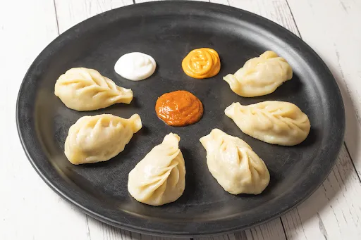 Simply Chicken Steamed Momos [6 Pieces]