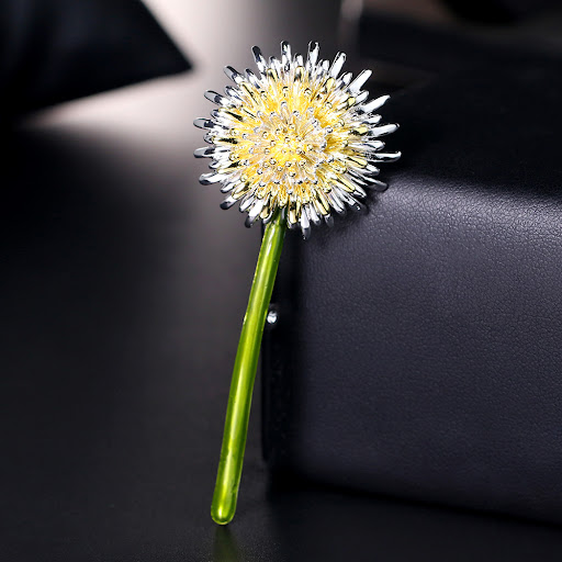 Title 5, Broche de dente-de-leão delicado