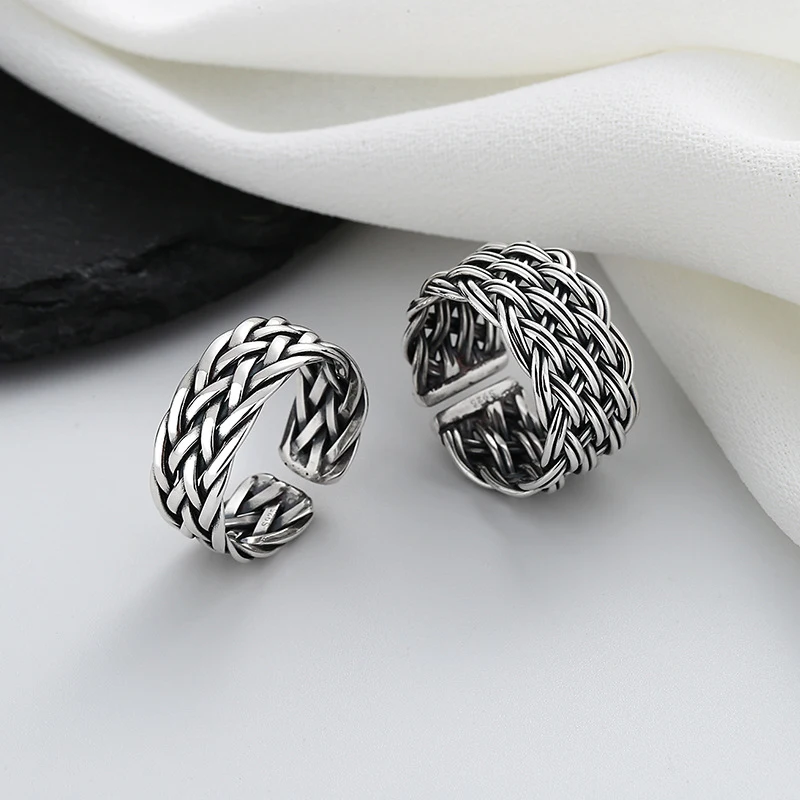 Title 3, Bague torsadée tissée à la main en argent sterl...