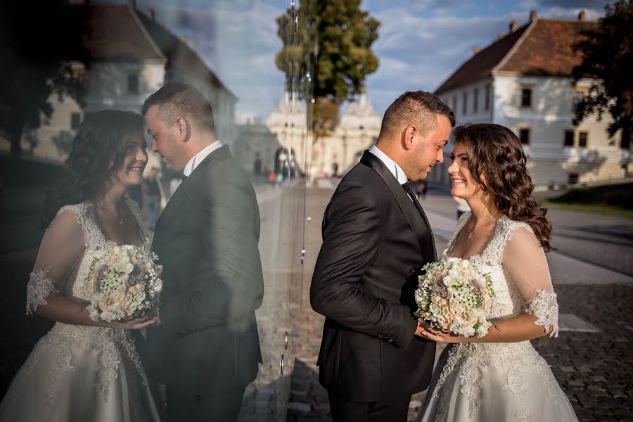 Wedding photographer Claudiu Mercurean (mercureanclaudiu). Photo of 11 October 2017