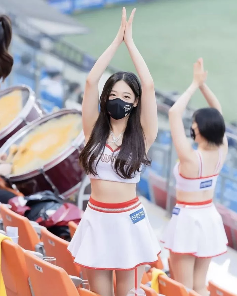 Kim yuna cheerleader