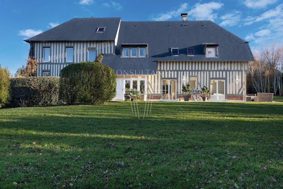 Vente maison 8 pièces 295 m² à Deauville (14800), NaN €