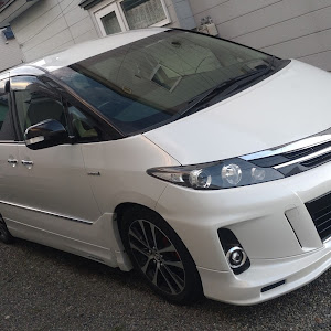 エスティマ AHR20W