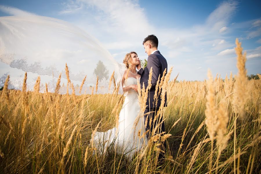 Wedding photographer Sergey Sylka (sylkasergei). Photo of 27 August 2017