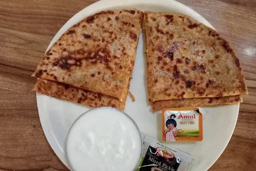 Paneer Gobi Paratha