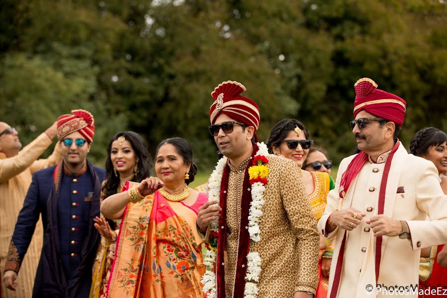 Wedding photographer Mahuya Mukherjee (mahuyamukherjee). Photo of 7 September 2019