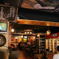 ABV Bar & Kitchen 加勒比海餐酒館(竹北光六旗艦店)