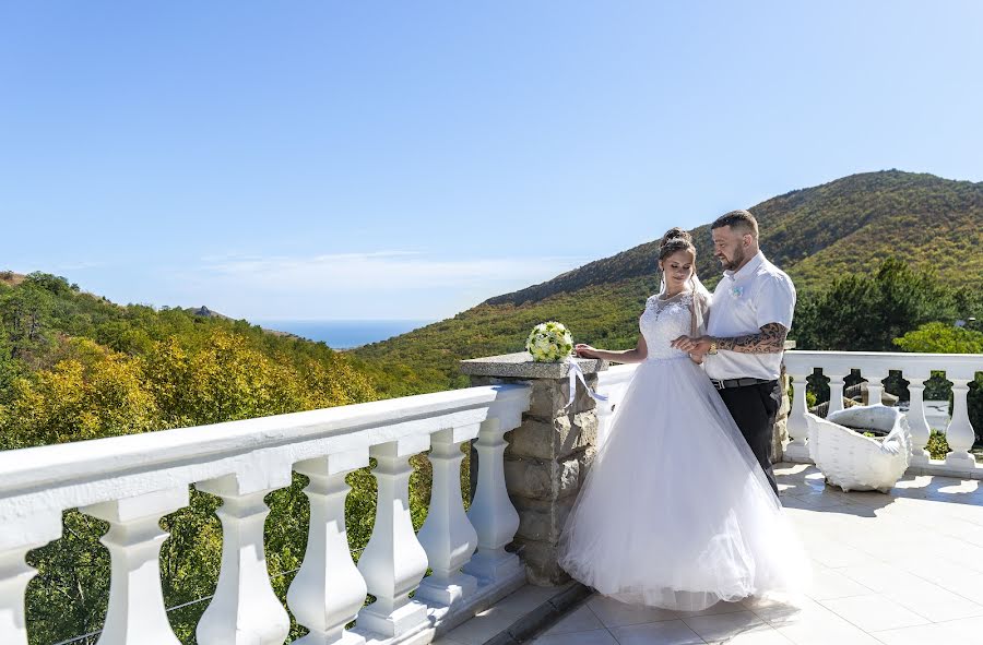 Fotógrafo de casamento Evgeniy Golovin (zamesito). Foto de 2 de outubro 2023