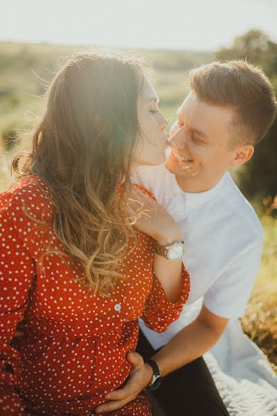 Fotógrafo de casamento Oleg Butenko (olegbutenko). Foto de 20 de julho 2020