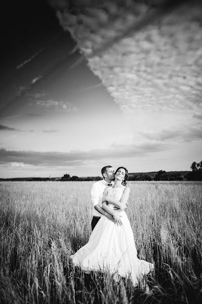 Fotógrafo de casamento Jan Dikovský (jandikovsky). Foto de 13 de junho 2017