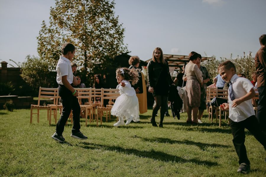 Fotografo di matrimoni Mariya Khuzina (khuzinam). Foto del 3 novembre 2019