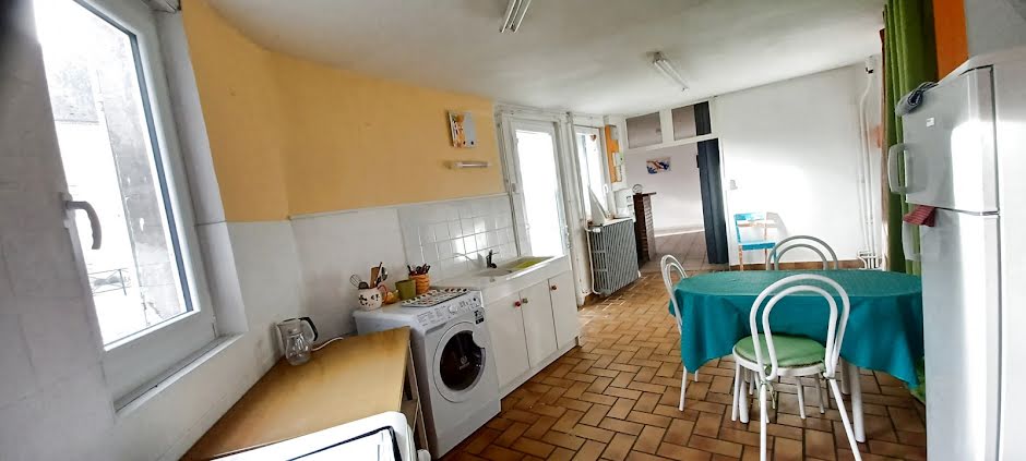 Vente maison 5 pièces 135 m² à Saint-Menoux (03210), 87 740 €