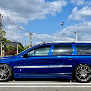 V70 SB5244W