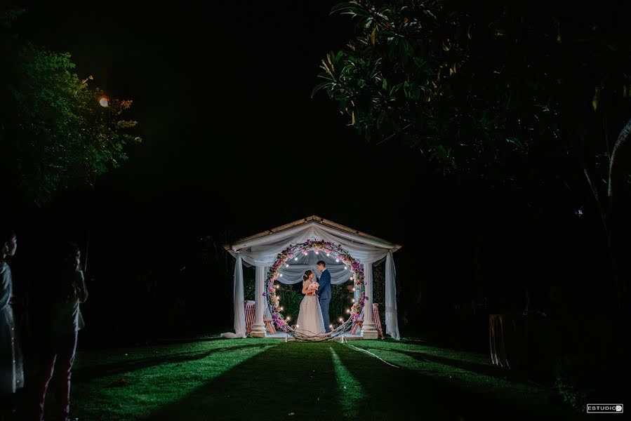 婚禮攝影師Daniel Meneses Davalos（estudiod）。2019 5月2日的照片