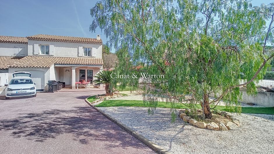 Vente villa 4 pièces 100 m² à Saint-raphael (83700), 495 000 €