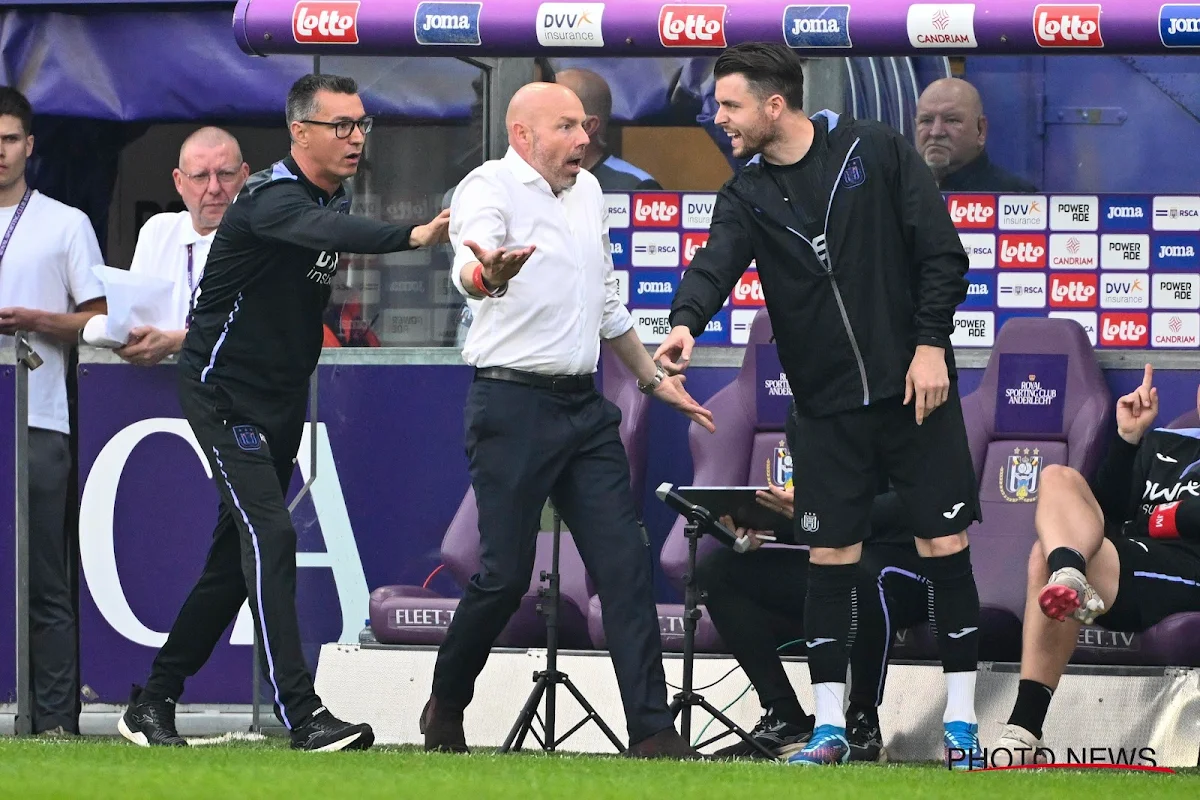 Un échec signé... Brian Riemer ? Le coach du RSCA n'a pas trouvé les solutions