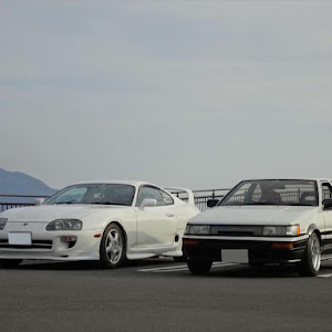 カローラレビン AE86