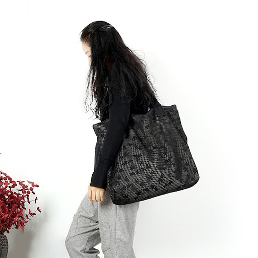 Title 5, Hollow large capacity tote bag. Carry all your ...