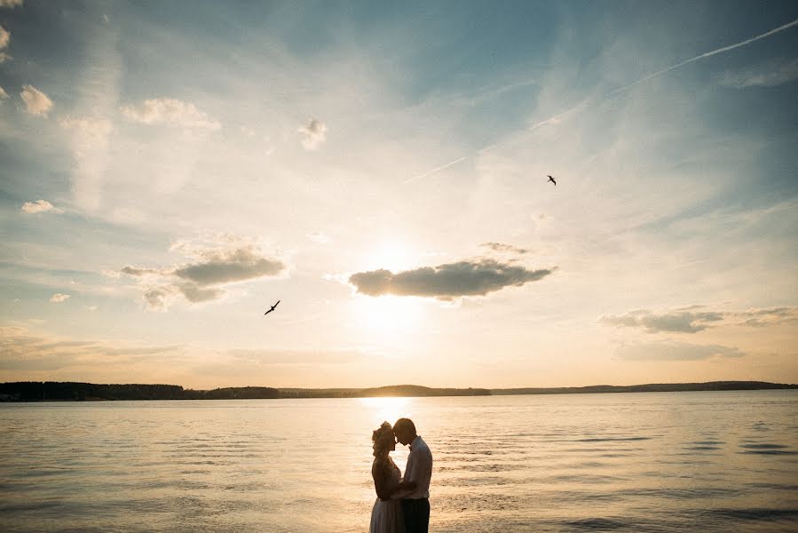 Fotógrafo de casamento Aleksandr Karpovich (karpovich). Foto de 24 de agosto 2015