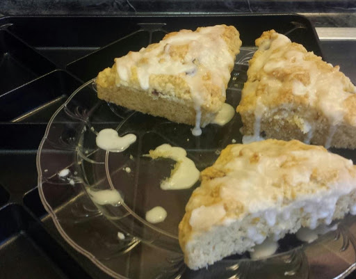 The scones went so quickly there wasn't time to get a good picture. I positioned them on top of my scone pan so you could see what it looks like.