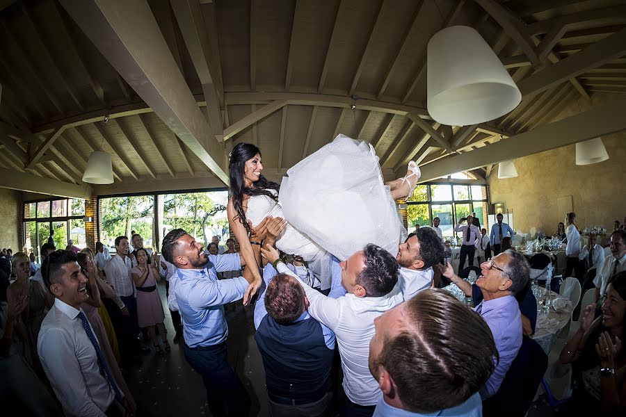 Fotografo di matrimoni Diego Miscioscia (diegomiscioscia). Foto del 2 novembre 2018