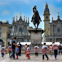 Piccoli Sportivi in Piazza San Carlo di 