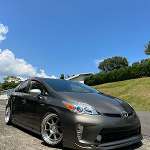 プリウス ZVW30