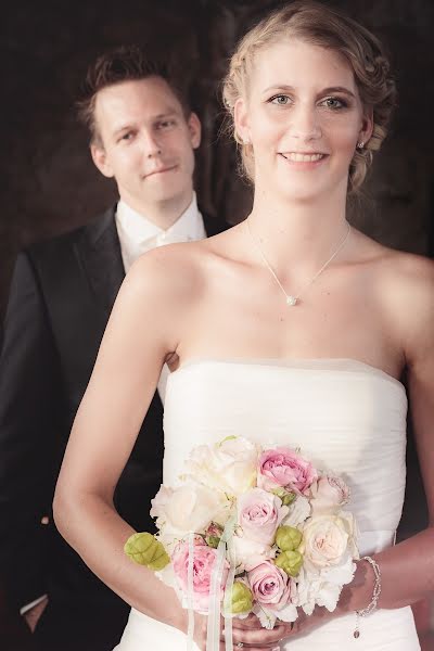 Fotógrafo de casamento Theodor Esenwein (fotoesenwein). Foto de 9 de março 2019