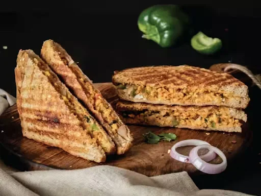 Chicken Keema Grilled Sandwich